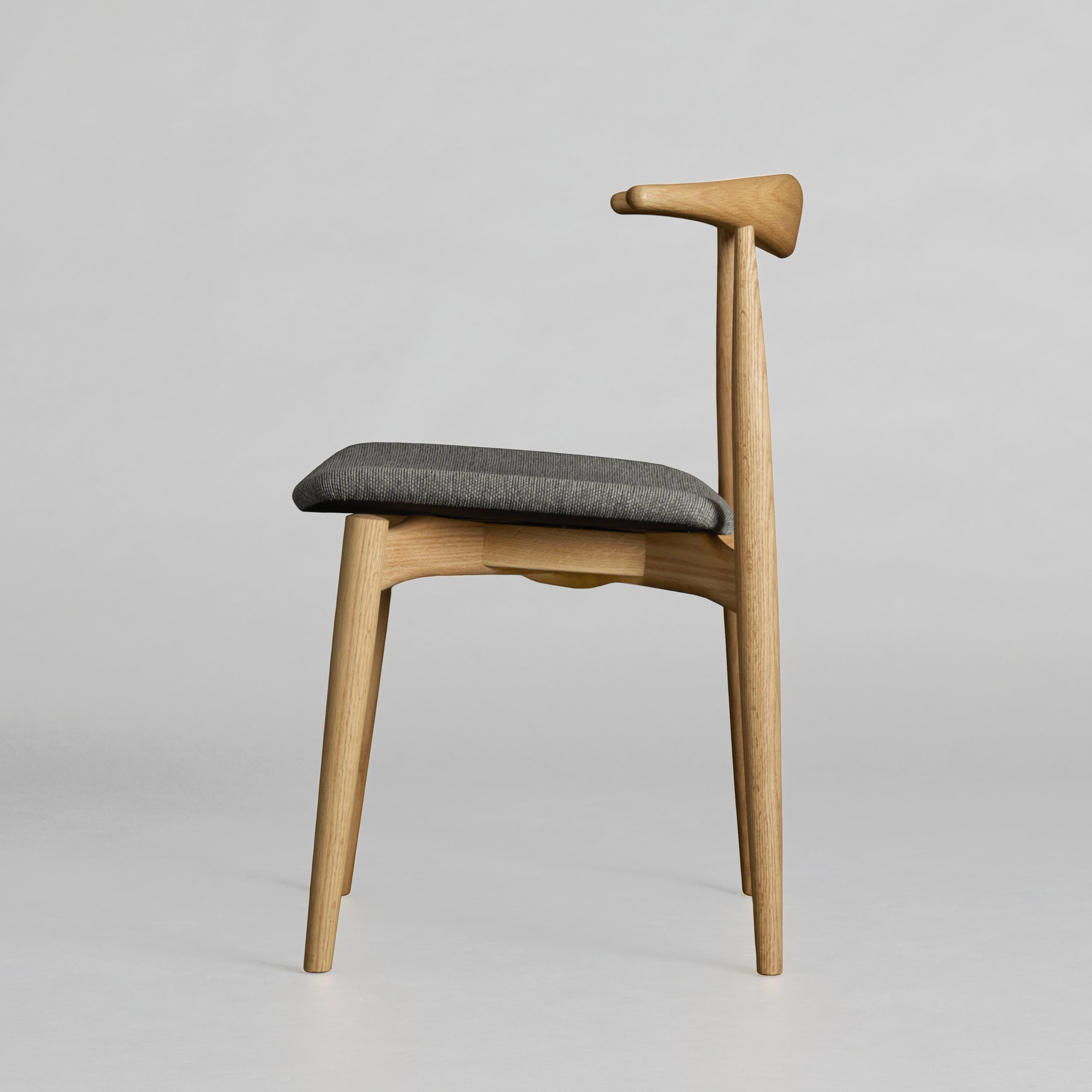 chaise A-13