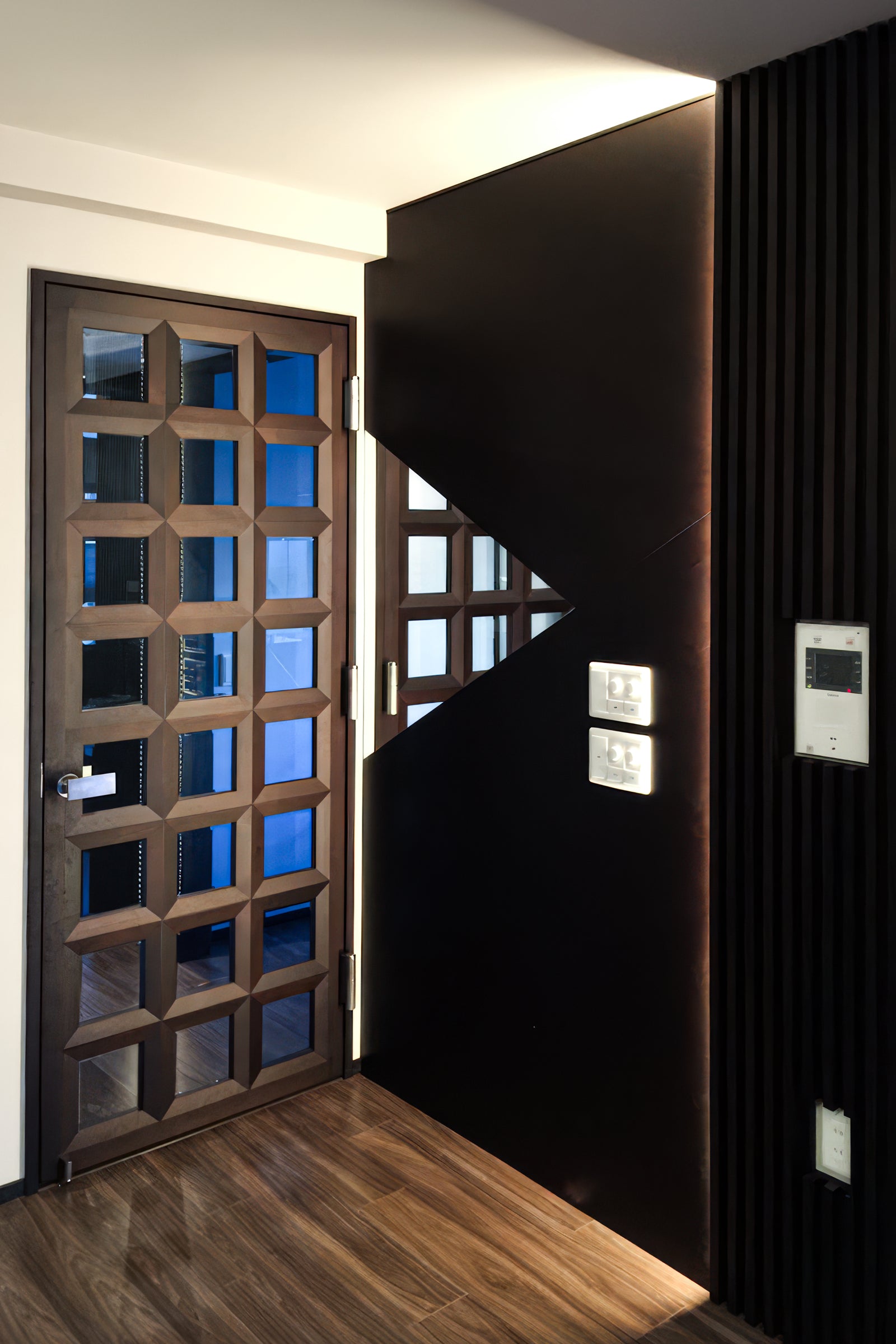 Entry / Foyer