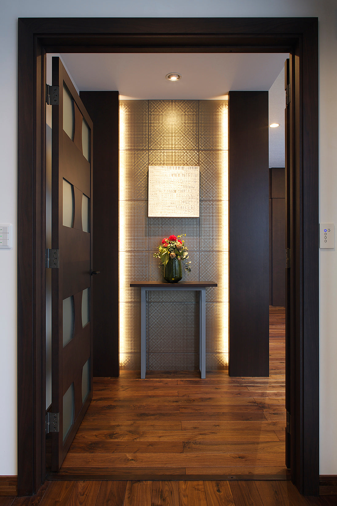 Entry / Foyer
