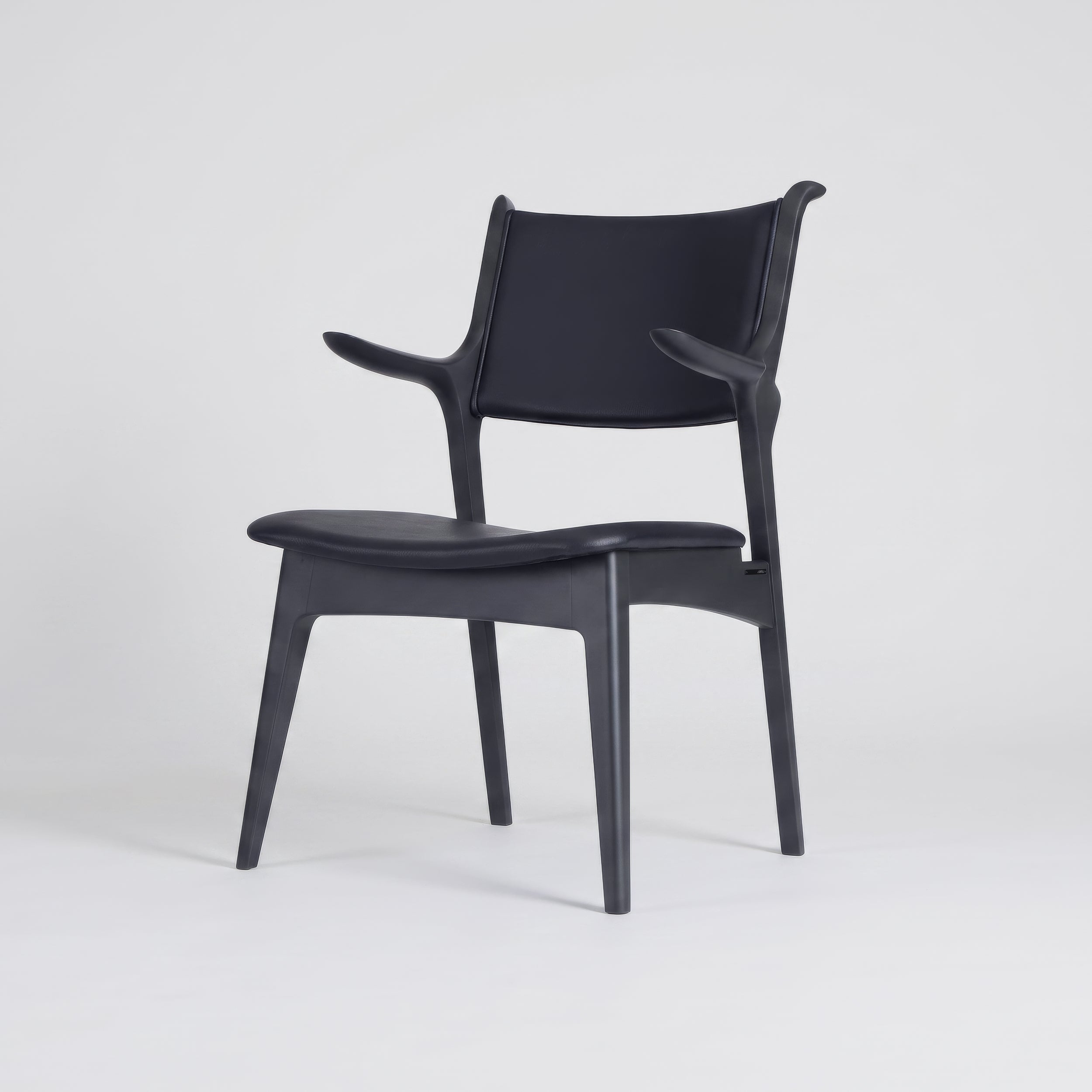 chaise A-27 D