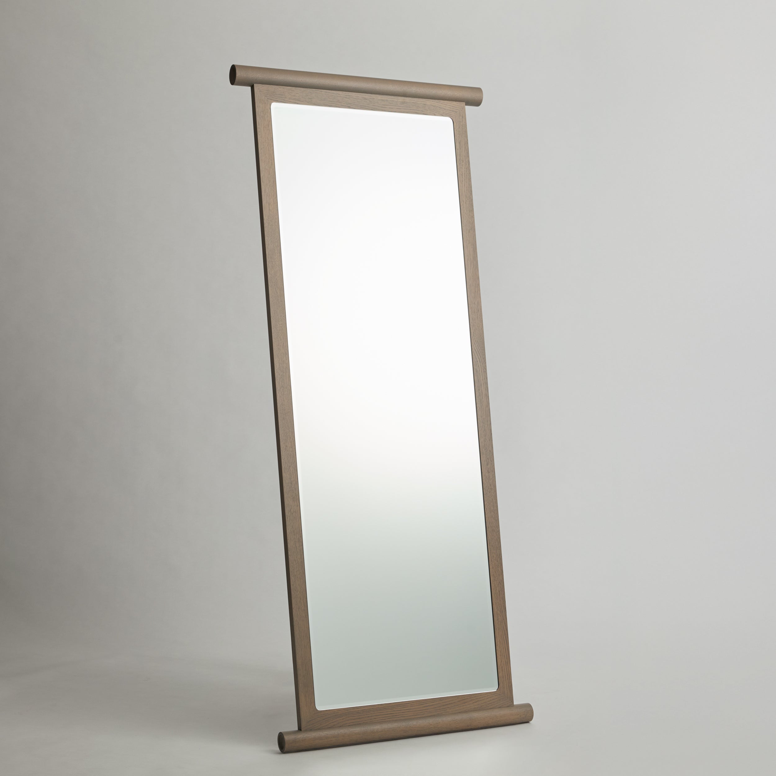 Miroir sur pied SUGATAMI