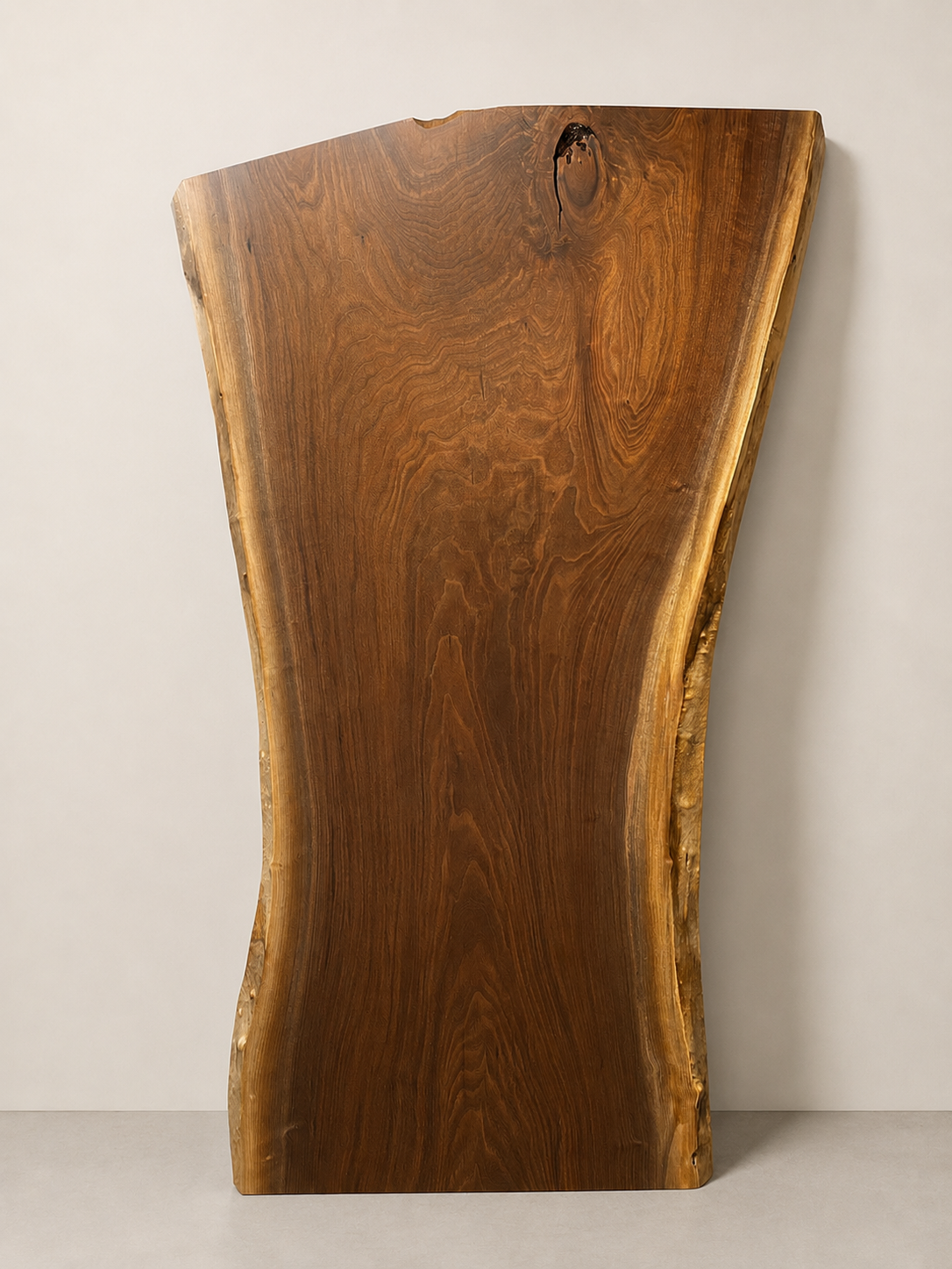 Live Edge Slab – Noyer Noir (No.42)